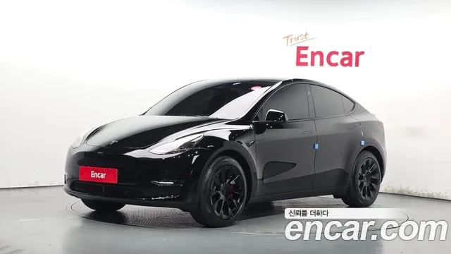 Фотография автомобиля — Tesla Model Y
