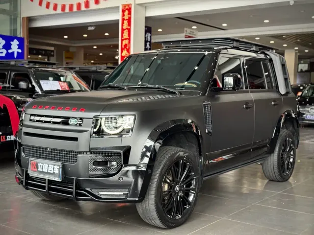 Land Rover Defender — Фото автомобиля 2