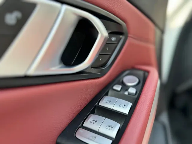 BMW 3 Series — Фото автомобиля 5