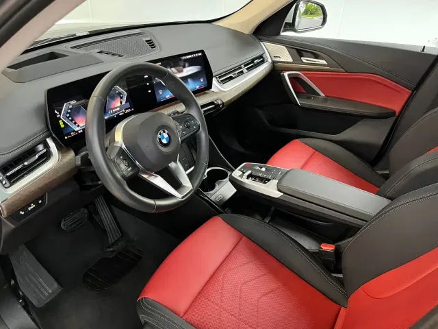 BMW X1 — Фото автомобиля 7