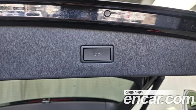 Volkswagen Tiguan — Фото автомобиля 30