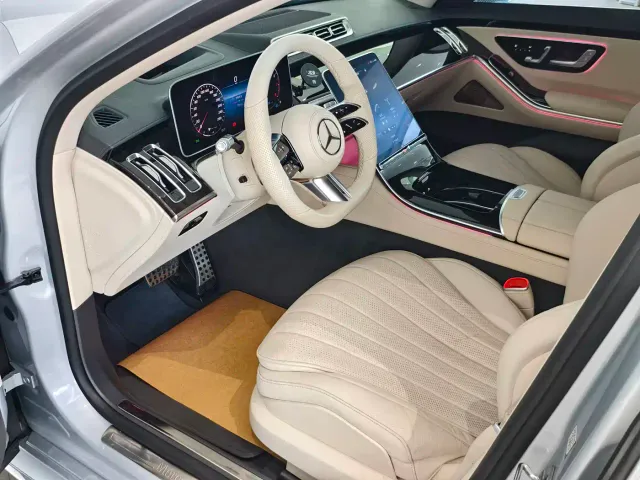Mercedes-Benz S-Class — Фото автомобиля 5
