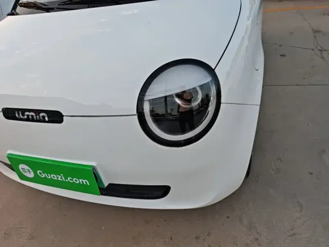 Changan Lumin — Фото автомобиля 23