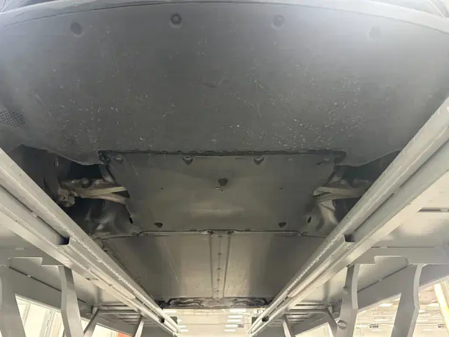 Tesla Model Y — Фото автомобиля 25
