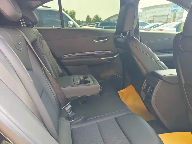Cadillac XT4 — Фото автомобиля 16