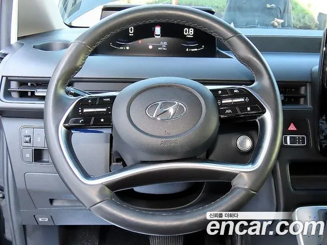 Hyundai Staria — Фото автомобиля 9