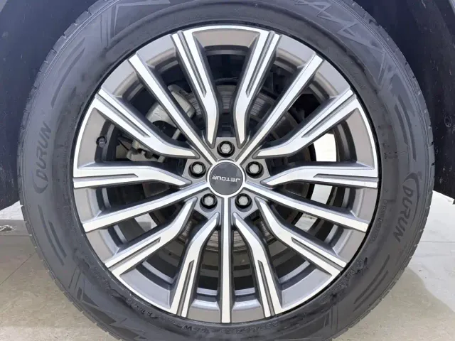 Jetour X70 Plus — Фото автомобиля 22