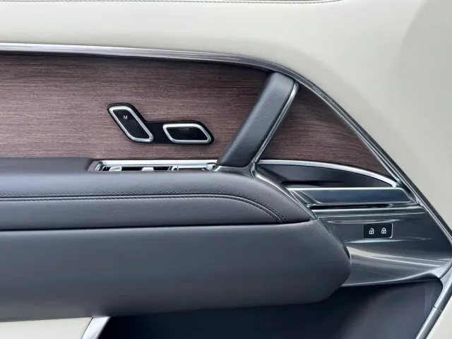 Land Rover Range Rover — Фото автомобиля 13