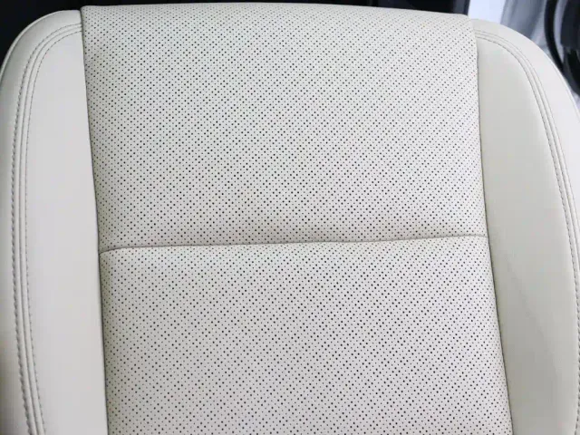 Toyota Vellfire — Фото автомобиля 23
