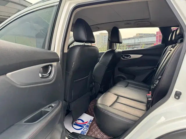 Nissan Qashqai — Фото автомобиля 7