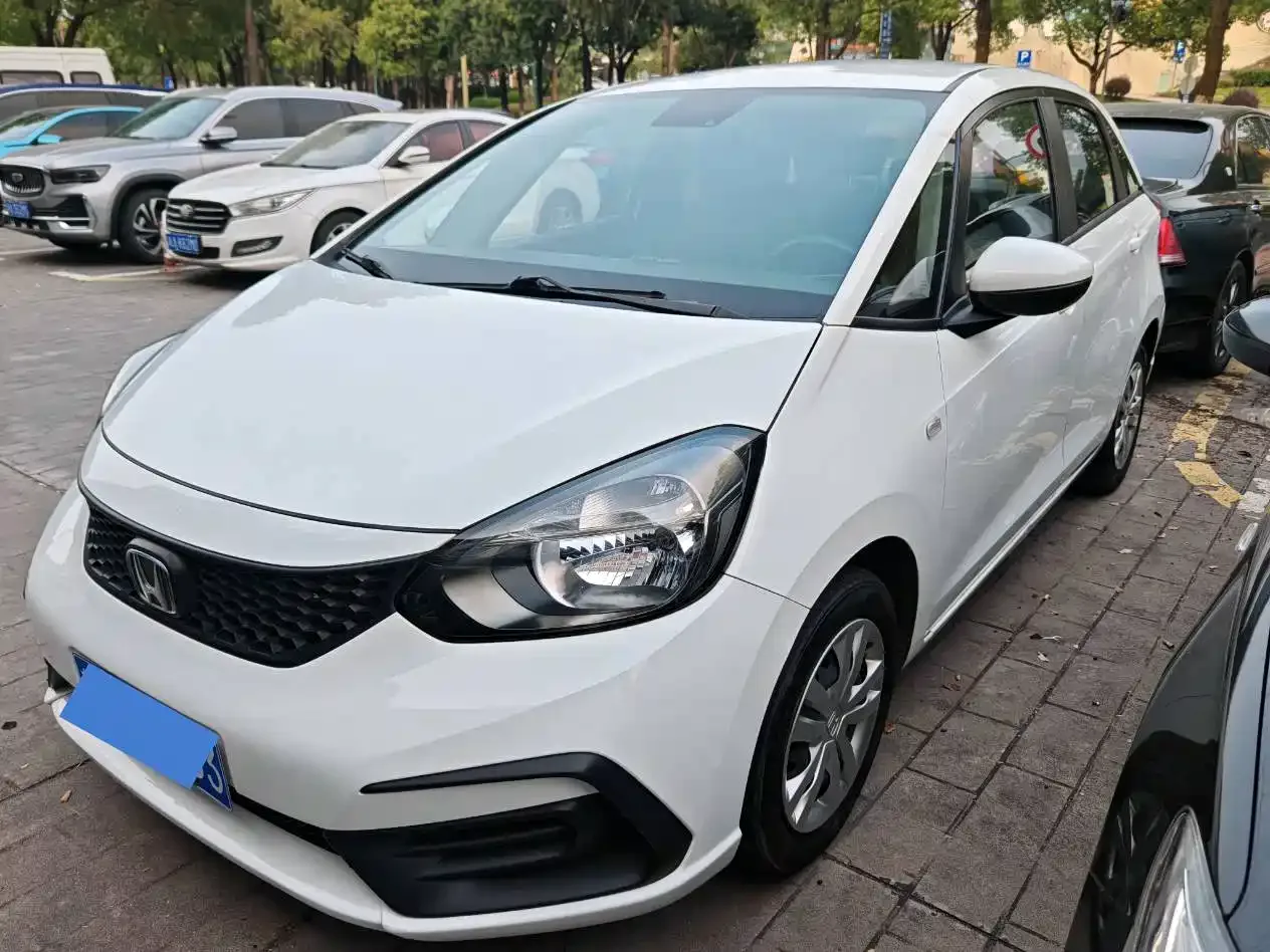 Фотография автомобиля — Honda Fit
