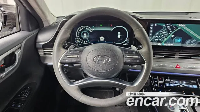 Hyundai Grandeur New — Фото автомобиля 19