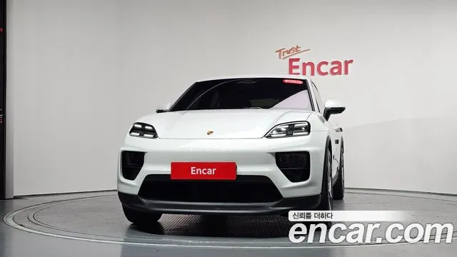 Porsche Macan — Фото автомобиля 3
