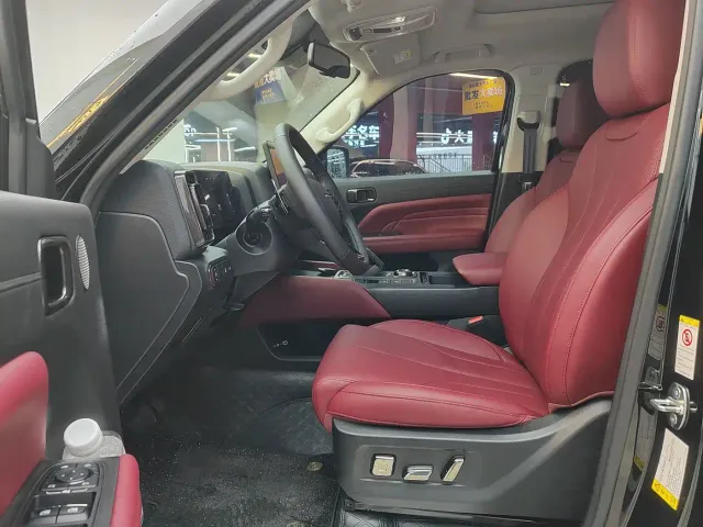 Haval H9 — Фото автомобиля 4