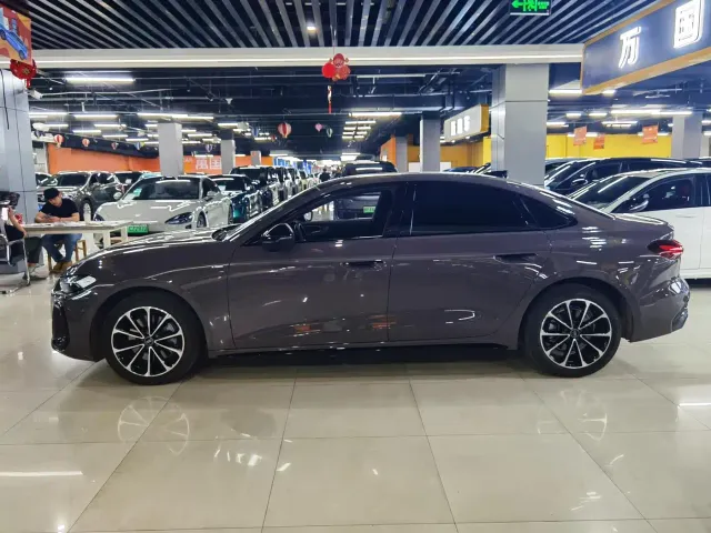 Audi A5L — Фото автомобиля 3
