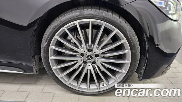 Mercedes-Benz S-Class — Фото автомобиля 20
