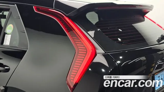 Kia Niro New — Фото автомобиля 8