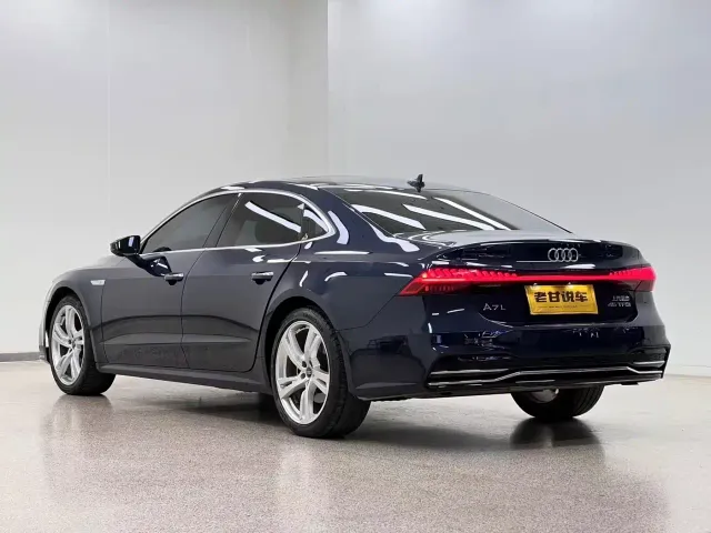 Audi Audi A7L 2022 45 TFSI S-line Future Dream Edition — Фото автомобиля 7