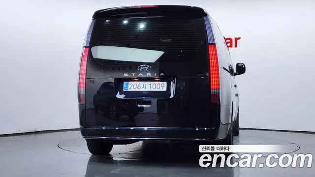 Hyundai Staria — Фото автомобиля 4