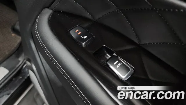 KG_Mobility_Ssangyong Rexton Rexton Arena Дизель 2.2 4WD — Фото автомобиля 18
