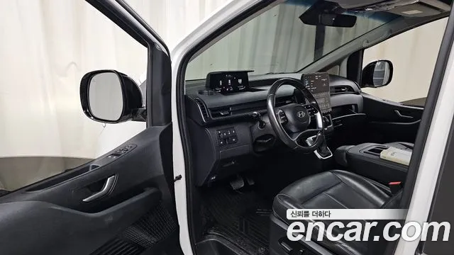 Hyundai Staria — Фото автомобиля 14