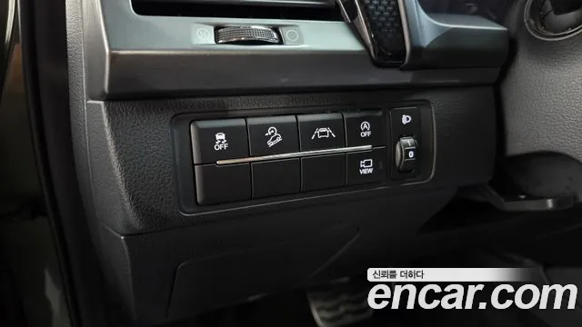 KG_Mobility_Ssangyong Rexton Новый Rexton Sport Дизель 2.2 4WD — Фото автомобиля 27