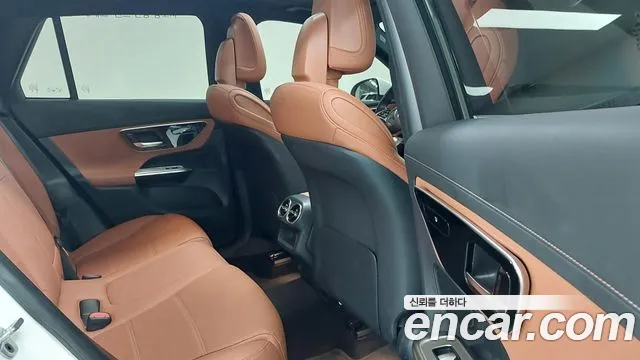 Mercedes-Benz GLC-Class — Фото автомобиля 10