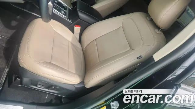 Ford Explorer 6th Gen — Фото автомобиля 13