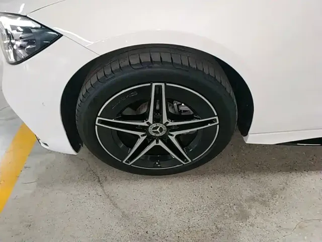 Mercedes-Benz C-Class — Фото автомобиля 22