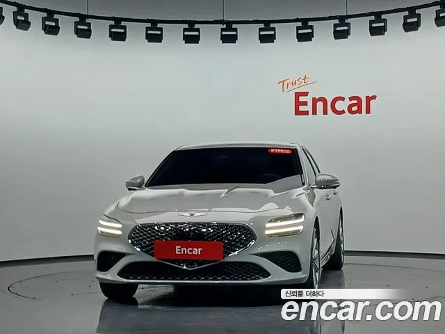 Genesis G70 New — Фото автомобиля 3