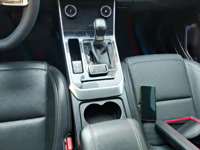 Chery Tiggo 8 — Фото автомобиля 13