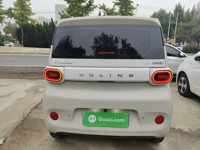 Wuling Hongguang Mini EV — Фото автомобиля 5