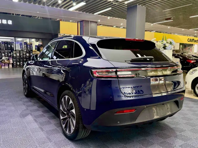 Aito M5 — Фото автомобиля 12