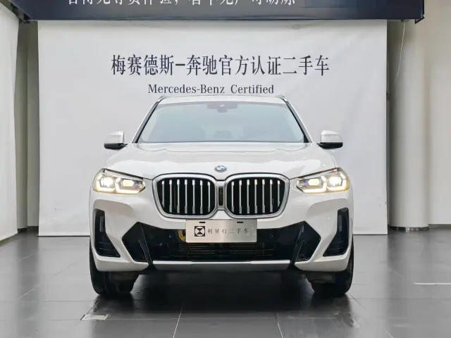 BMW X3 — Фото автомобиля 2