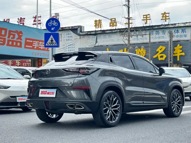 Changan UNI-T — Фото автомобиля 3