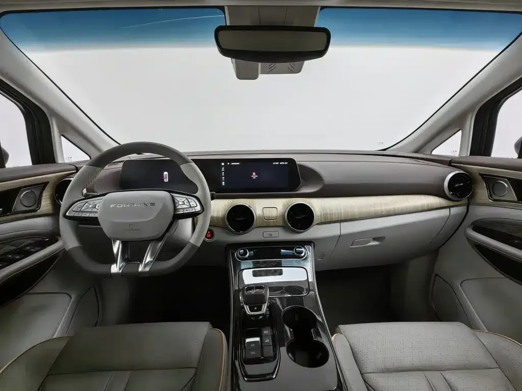 Dongfeng Fengxing Fengxing Yacht 2022 1.5T DCT Wave Chaser Edition — Фото автомобиля 5