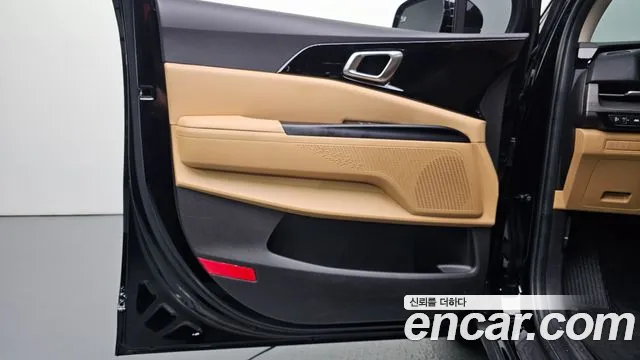 Kia Canival Carnival 4 поколение Дизель 9 мест Prestige — Фото автомобиля 21