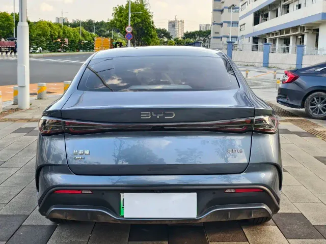 BYD Seal 06 — Фото автомобиля 17