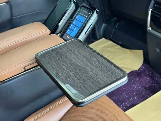 Toyota Vellfire — Фото автомобиля 12