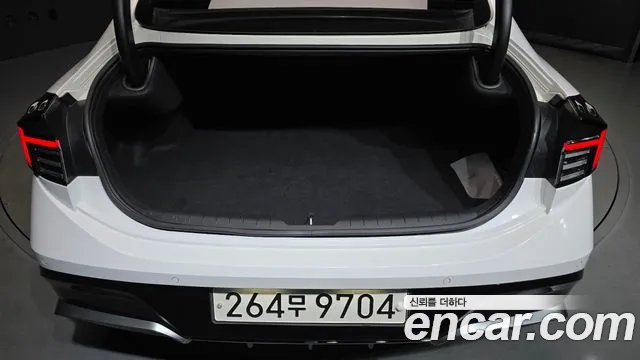 Hyundai Sonata — Фото автомобиля 27
