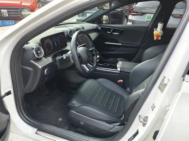 Mercedes-Benz C-Class — Фото автомобиля 4