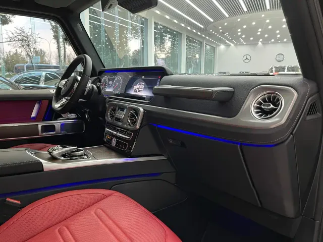Mercedes-Benz G-Class — Фото автомобиля 21