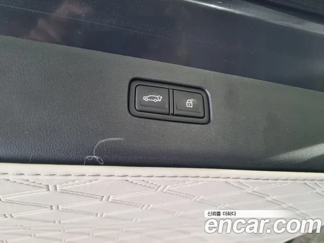 Hyundai Ioniq 9 — Фото автомобиля 6