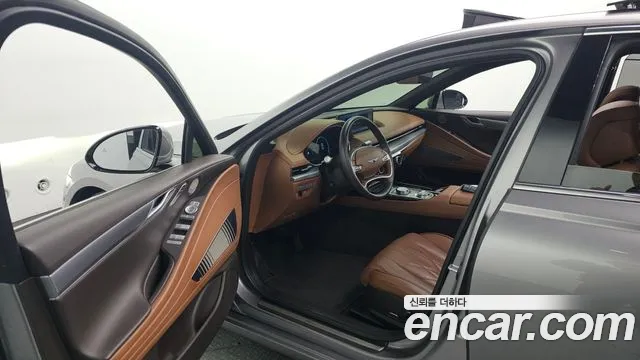 Genesis G80 Бензин 2.5 турбо AWD — Фото автомобиля 10