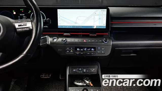 Hyundai Kona Kona (SX2) Бензин 1.6 Turbo 4WD — Фото автомобиля 14