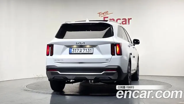 Kia Sorento — Фото автомобиля 4