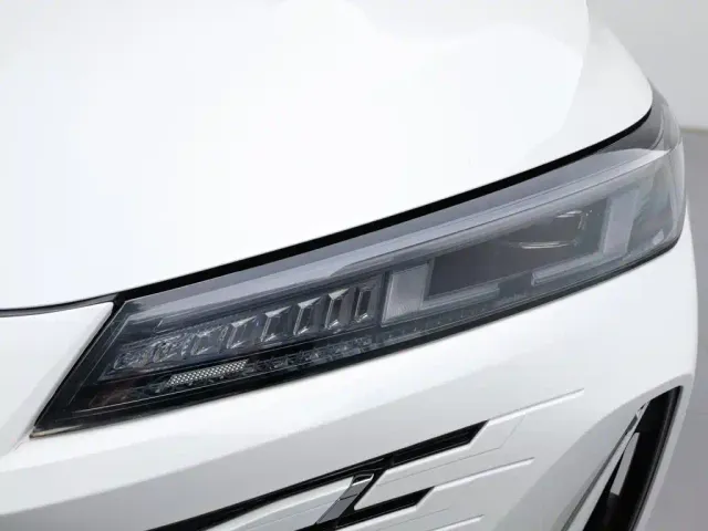 Changan Eado — Фото автомобиля 7