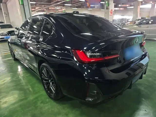 BMW 3 Series — Фото автомобиля 4