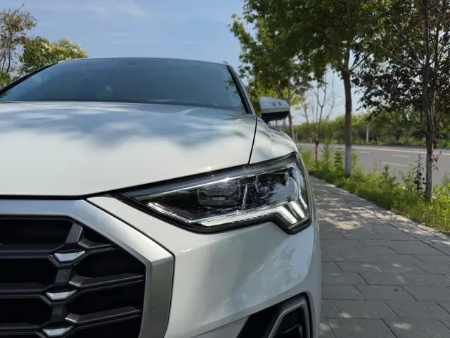 Audi Q3 — Фото автомобиля 22