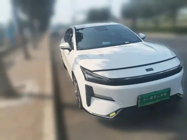 Geely Galaxy L6 — Фото автомобиля 23